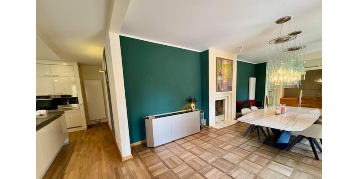 Villa Kronberg im Taunus - 7 Zimmer, 310 m&sup2;, 6.500&euro; | Angebot:21850390