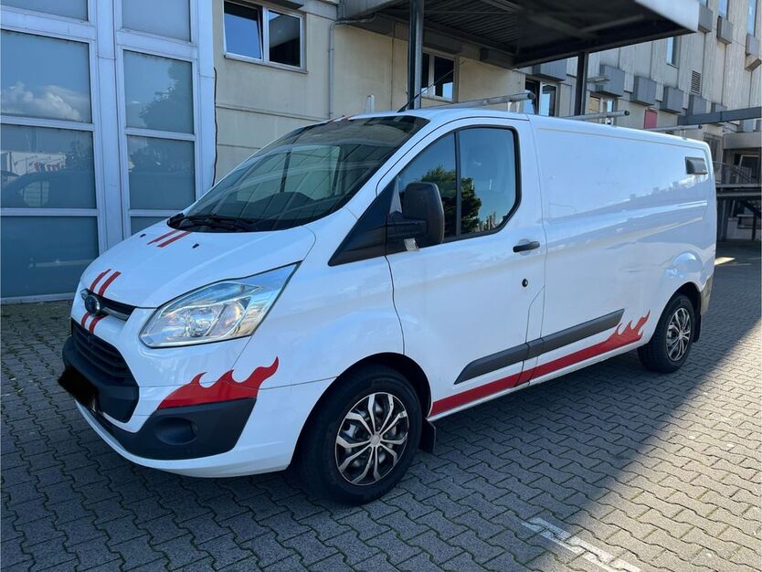 Ford Transit Custom 230.000 km 6.990 € Frankfurt am Main 65933