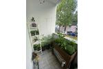 2-Zi-Eigentumswohnung (57 m²) mit Balkon & Stellplatz zimmer