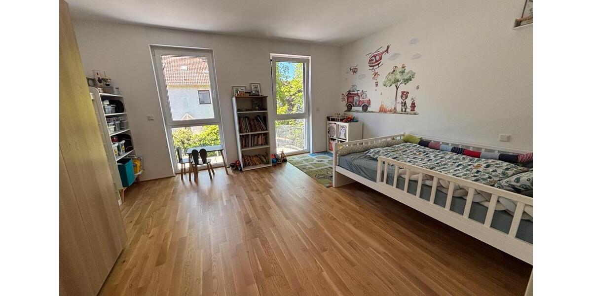 Reihenhaus Rüsselsheim am Main - 6 Zimmer, 144 m&sup2;, 2.300&euro; | Angebot:26536363