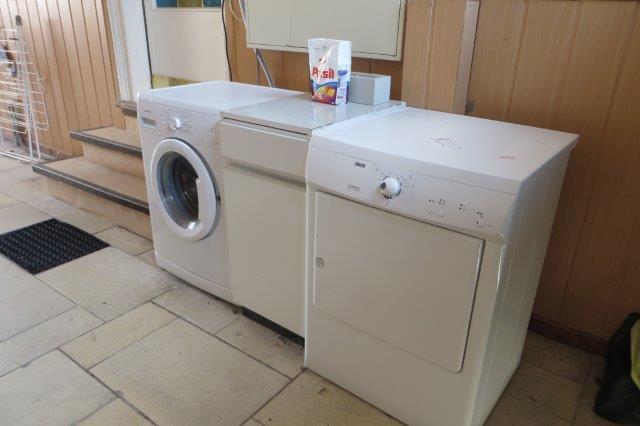 Dachgeschoßwohnung Oestrich-Winkel Winkel - 1 Zimmer, 22 m&sup2;, 290&euro; | Angebot:25965245
