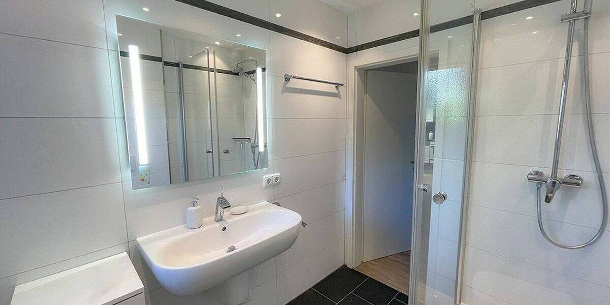 Etagenwohnung Bad Soden - 3 Zimmer, 80 m&sup2;, 1.300&euro; | Angebot:26918359