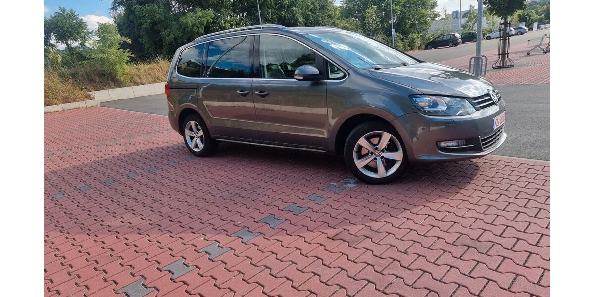 VW Sharan 228.962 km 11.400 € Mainz 55120