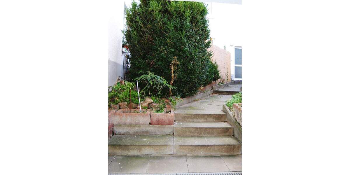 Hübsche Terrassenwohnung zwischen Rhein, Nahe & Burg Klopp! in absolut ruhiger Zentrumslage 2 zimmer