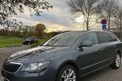 Skoda Superb 262.993 km 7.990 &euro; Budenheim 55257