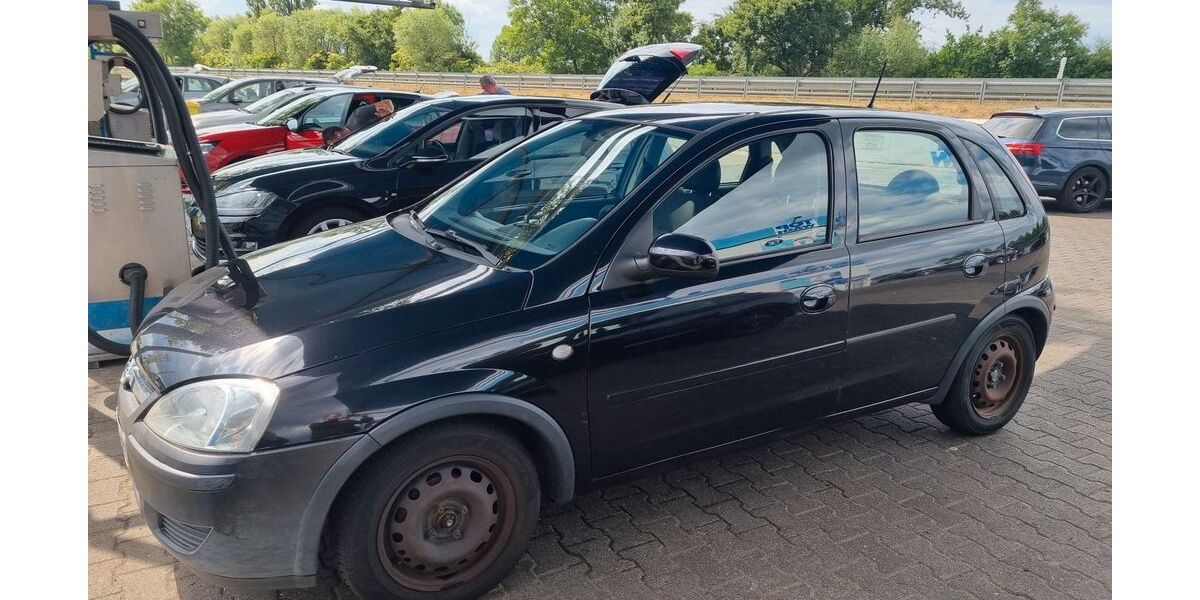 Opel Corsa 187.000 km 2.000 &euro; Rüsselsheim 65428