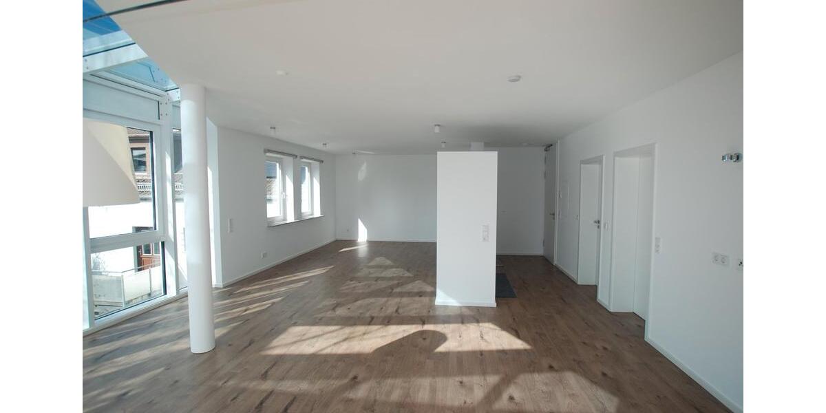 Etagenwohnung Mainz Laubenheim - 4 Zimmer, 136 m&sup2;, 1.995&euro; | Angebot:26519537