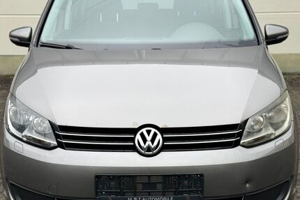 VW Touran 210.000 km 5.500 € Taunusstein 65232