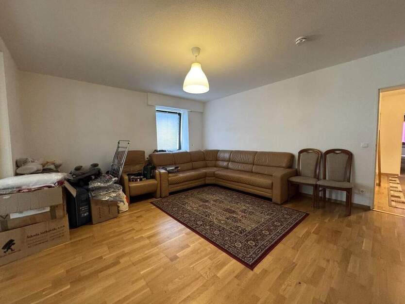 Geräumige 4-Zimmer-Wohnung mit Balkon in Frankfurts Westend-Süd 4 zimmer