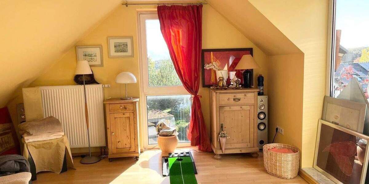 *NEU* *NEU* MODERNES SEHR GEPFLEGTES EINFAMILIENHAUS IN BESTER RUHELAGE! GLEICH BESICHTIGEN! 5 zimmer