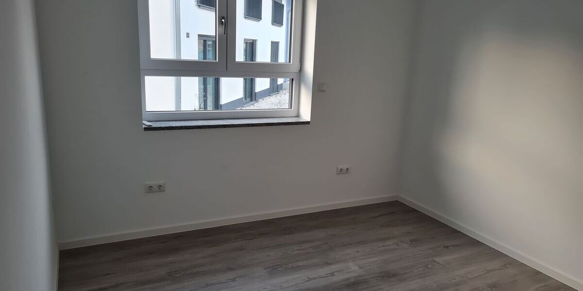 **Neubau Erstbezug, Traumhafte und moderne 4-ZIMMER EG.-Maisonette Whg. in Bischofsheim** - Maisonettenwohnung Bischofsheim | Angebot:26834792