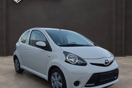 Toyota Aygo (X) 129.000 km 3.500 &euro; Ginsheim-Gustavsburg 65462