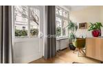 Moderne 3,5-Zimmer-AltbauWohnung mit Balkon, Terrasse und Mini-Garten im Westend Nähe Goethe-Campus