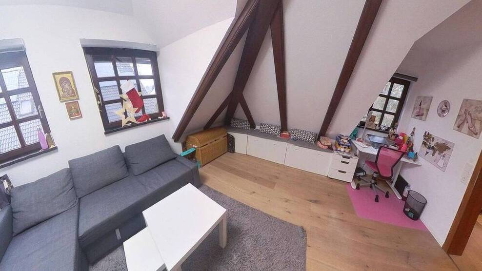 Charmantes Einfamilienhaus im Landhausstil in Toplage von Nauheim