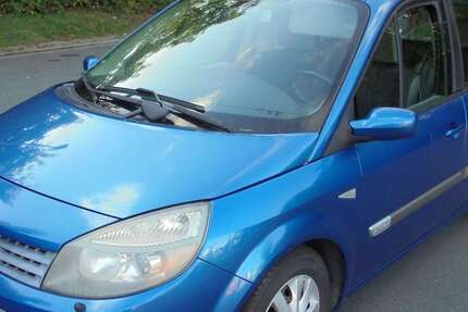 Renault Scenic 168.000 km 1.650 € Eschborn 65760