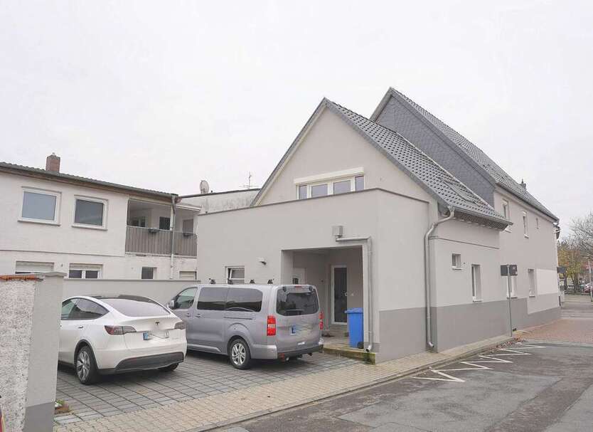 Haus zum Kaufen in Weiterstadt 565.000 € 240 m²