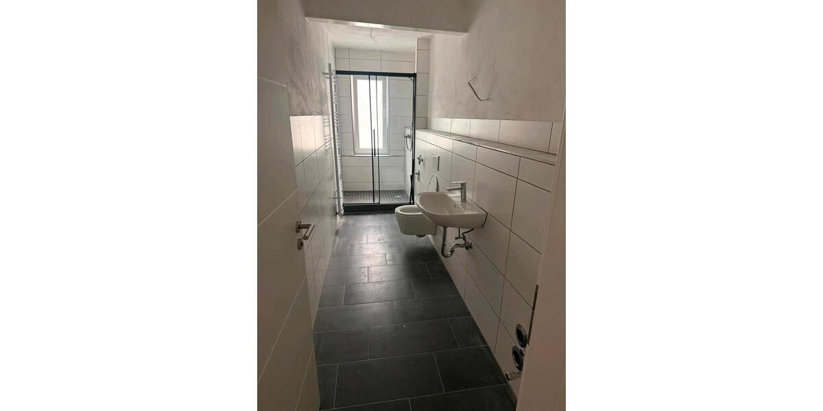 Etagenwohnung Ingelheim am Rhein - 3 Zimmer, 92 m&sup2;, 1.400&euro; | Angebot:25261112