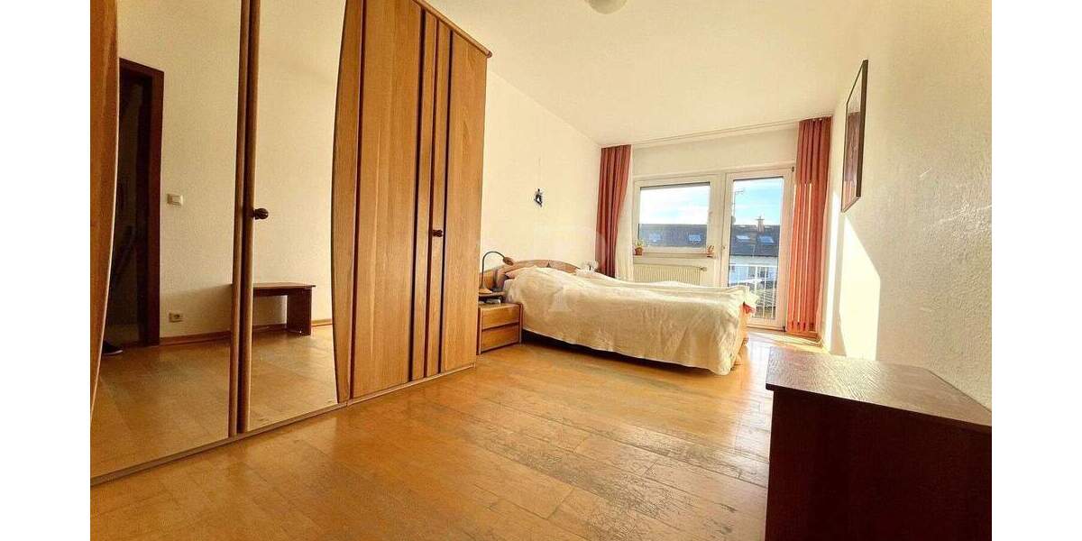 Reihenmittelhaus Hofheim am Taunus Hofheim - 5 Zimmer, 125 m&sup2;, 560.000&euro; | Angebot:25682202