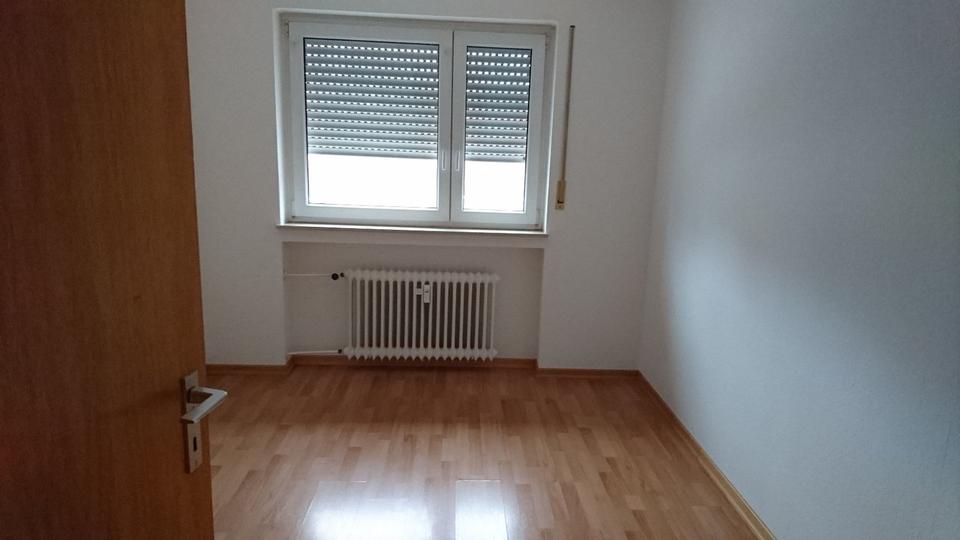 Etagenwohnung Idstein - 3 Zimmer, 82 m&sup2;, 260.000&euro; | Angebot:26885810