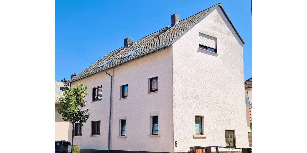 Haus zum Kaufen in Steinbach 1.080.000 € 302 m² 8.5 zimmer