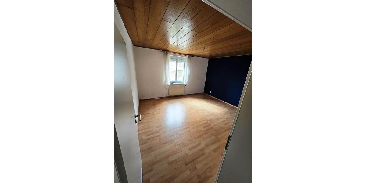 Etagenwohnung Rüdesheim am Rhein - 3 Zimmer, 74 m&sup2;, 218.000&euro; | Angebot:26089578