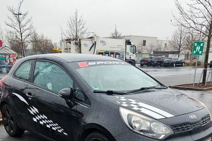 Kia Rio 119.000 km 3.600 &euro; Kronberg am Taunus 61476