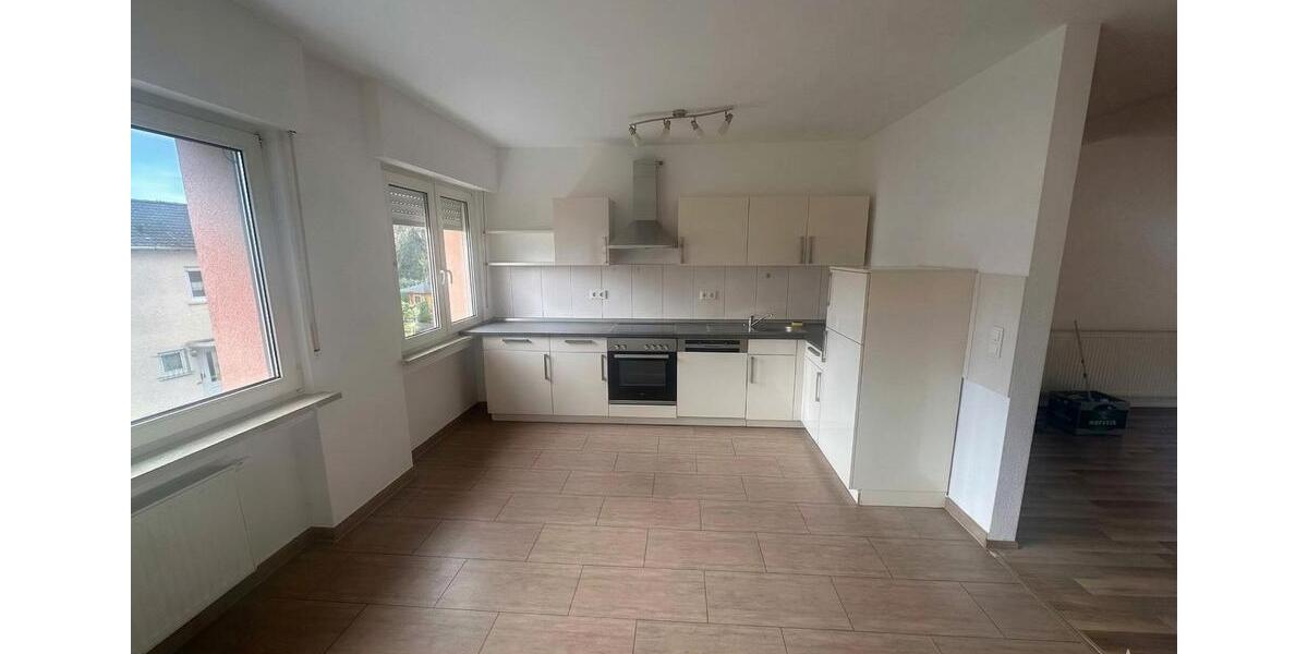 Erdgeschoßwohnung Mörfelden-Walldorf Walldorf - 1 Zimmer, 121 m&sup2;, 1.670&euro; | Angebot:26013342