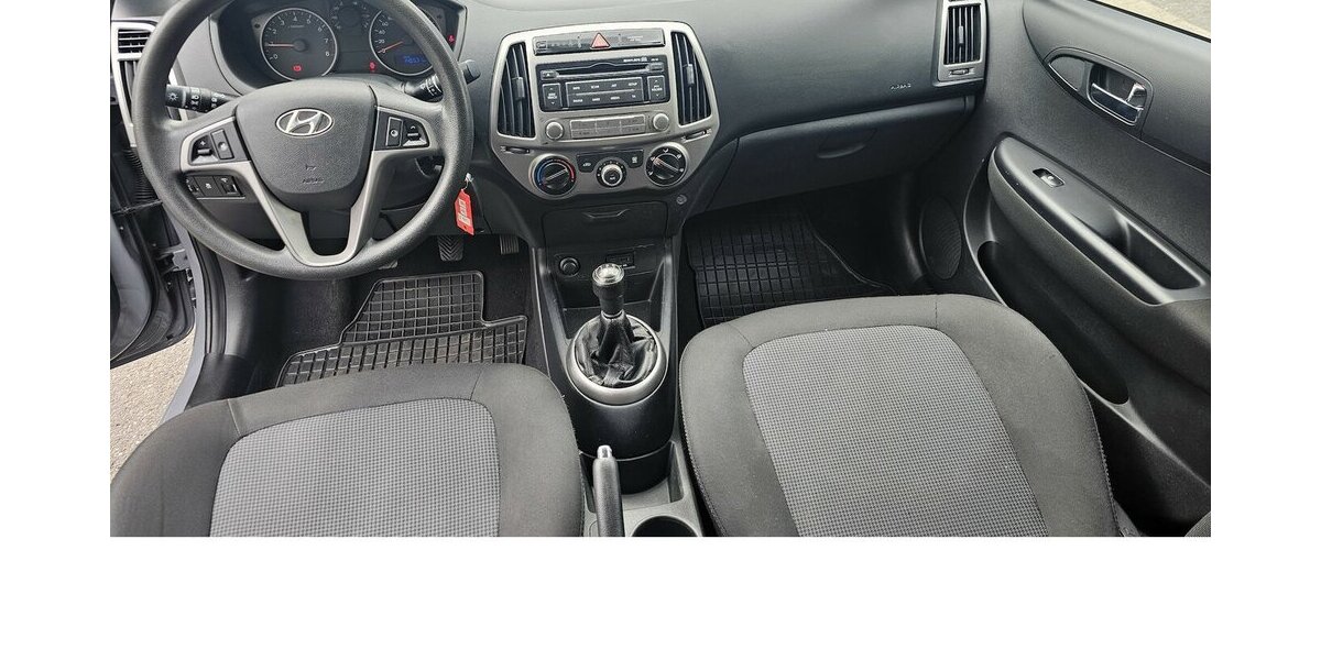 Hyundai i20 Trend + Klima+ Inspektion + TÜV + NEU + 146.531 km 5.945 &euro; Schwalbach/Taunus 65824