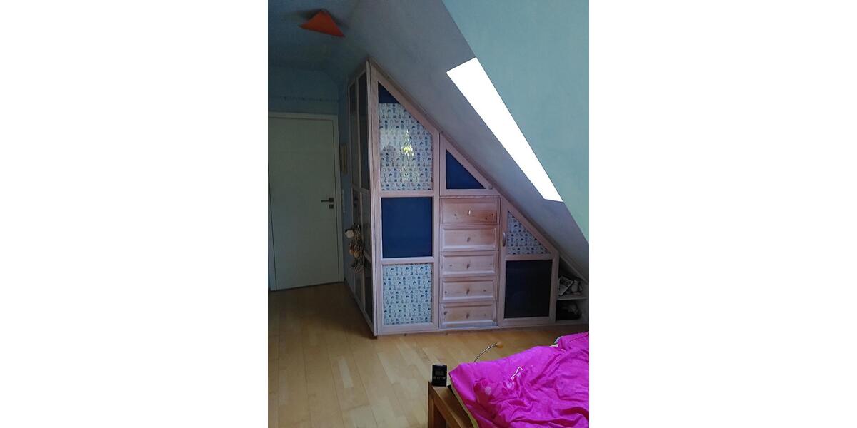Dachgeschoßwohnung Hattersheim am Main - 3 Zimmer, 84 m&sup2;, 330.000&euro; | Angebot:22840438