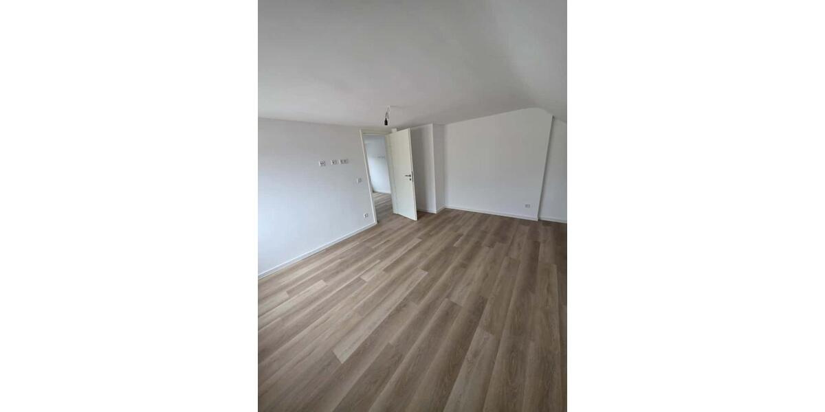 Dachgeschoßwohnung Wiesbaden Bierstadt - 2 Zimmer, 47 m&sup2;, 800&euro; | Angebot:25370166