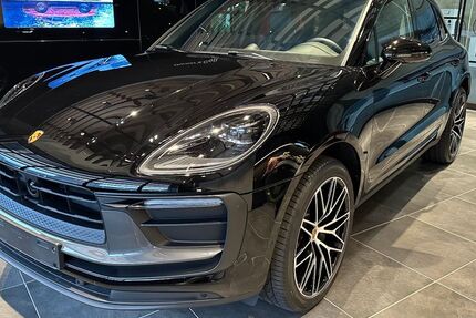 Porsche Macan 18.711 km 69.900 € frankfurt 60435