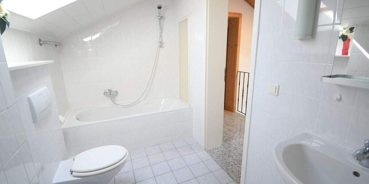 Mehrfamilienhaus, Wohnhaus Wiesbaden Breckenheim - 7 Zimmer, 980.000&euro; | Angebot:26205161