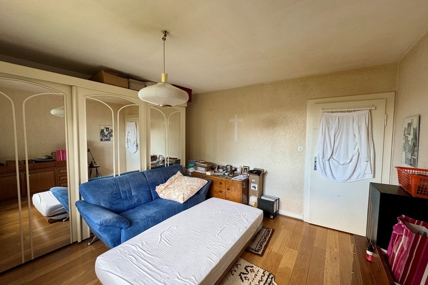 Oberursel: Reihenmittelhaus mit WEG-Teilung in ruhiger, zentraler Lage! 4 zimmer