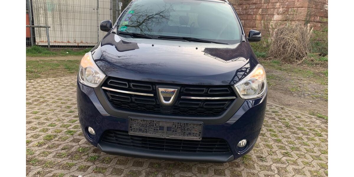 Dacia Lodgy 223.052 km 4.299 &euro; Mainz-Kastel 55252