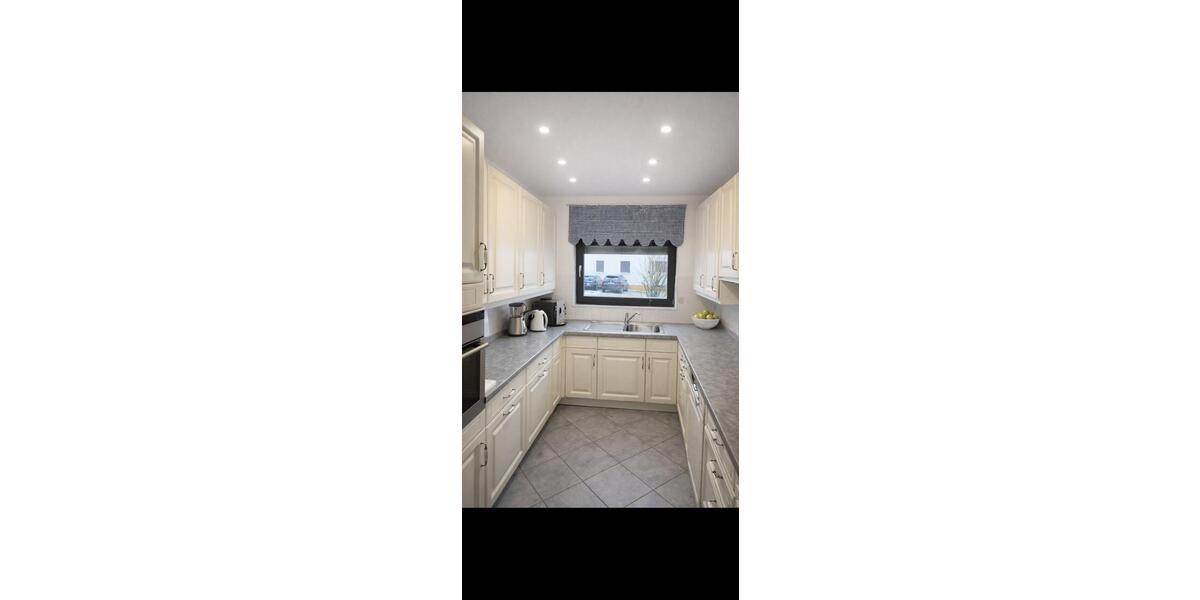 Erdgeschoßwohnung Idstein - 3.5 Zimmer, 106 m&sup2;, 395.000&euro; | Angebot:25822131