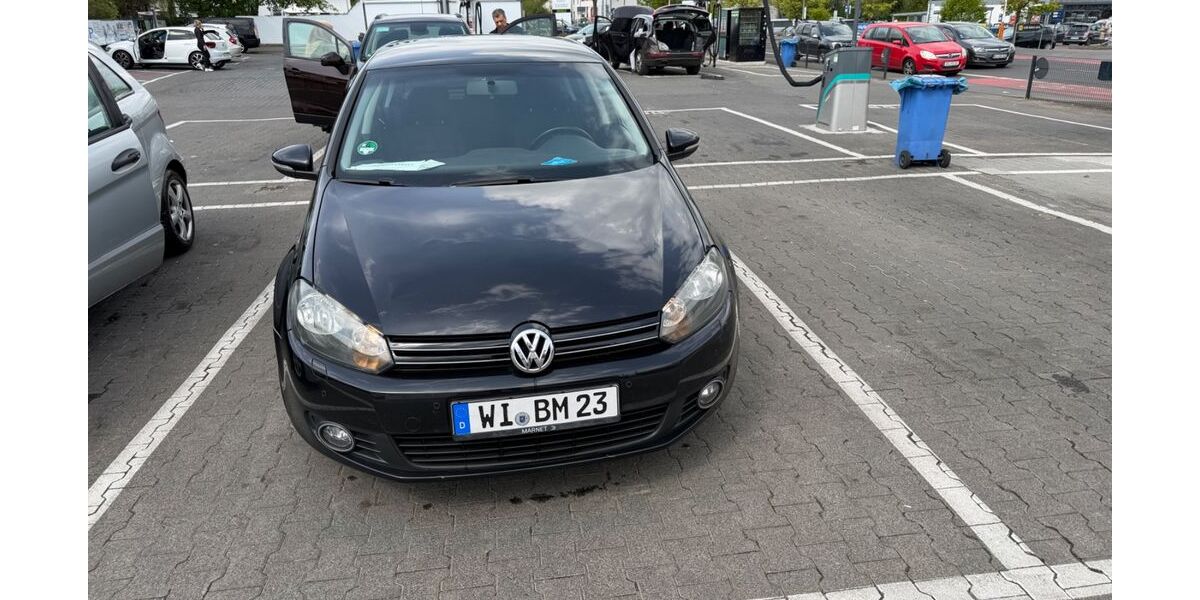VW Golf 223.000 km 2.999 &euro; Wiesbaden 65183