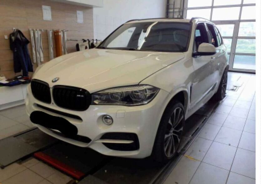 X5