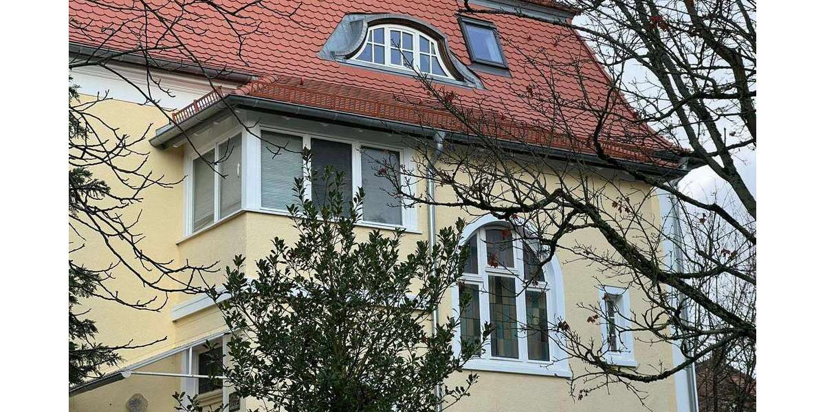 Einfamilienhaus Wiesbaden Biebrich - 11 Zimmer, 250 m&sup2;, 1.690.000&euro; | Angebot:25408337