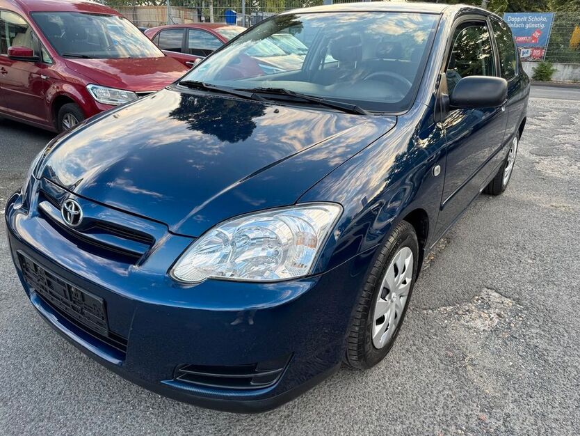 Toyota Corolla 242.000 km 2.500 € Frankfurt - Griesheim 65933