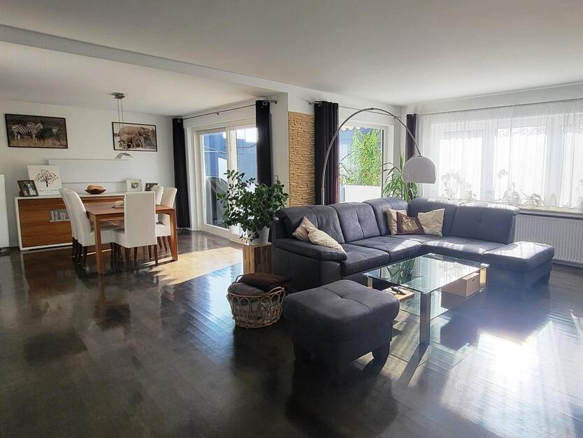 Moderne 4-ZW in Hofheim-Kernstadt (provisionsfrei) zimmer