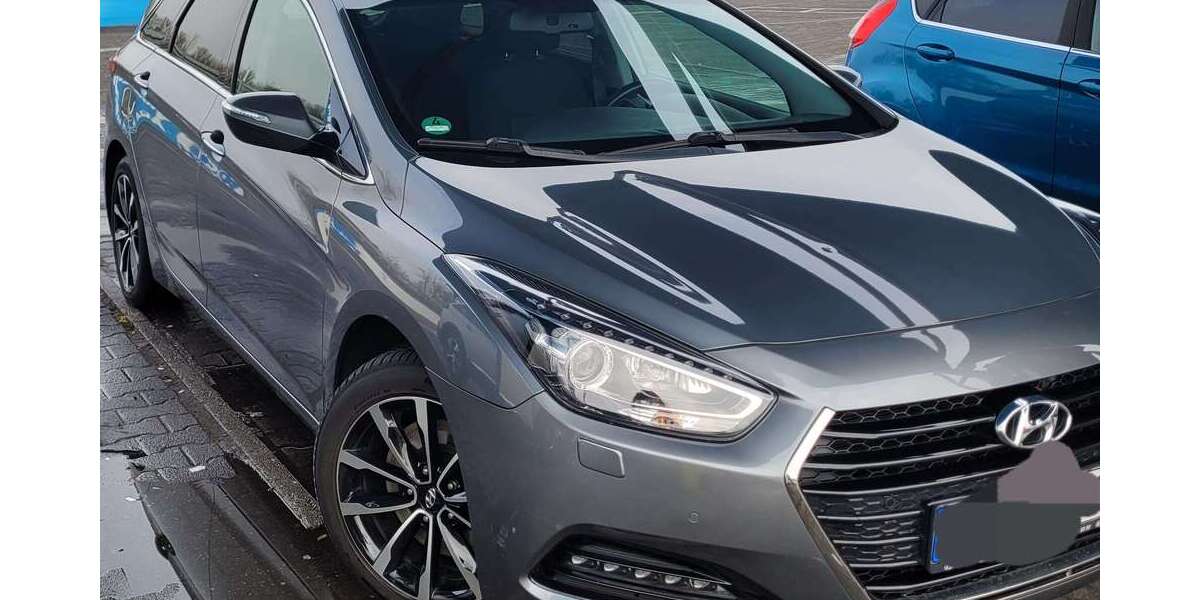 Hyundai i40 96.000 km 15.000 &euro; Rüsselsheim am Main 65428
