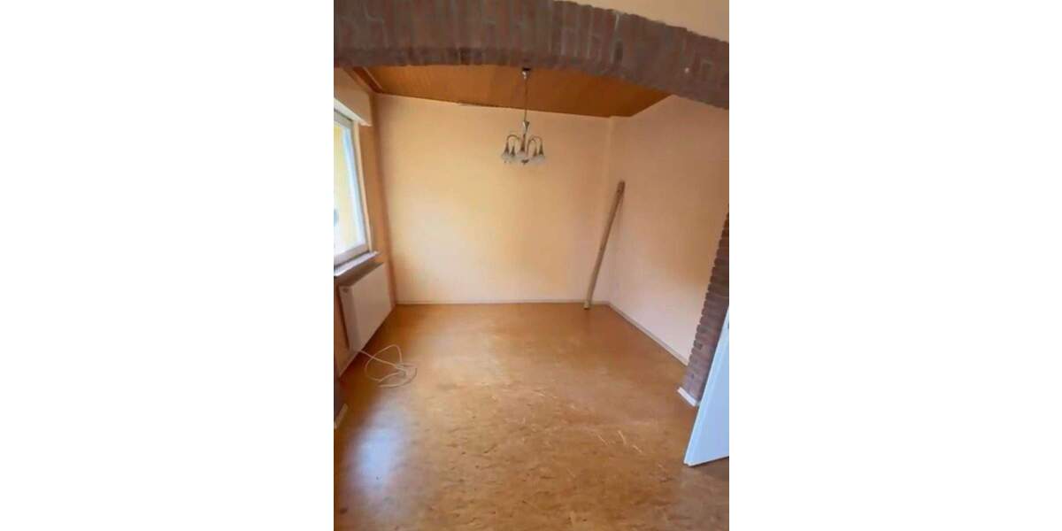 Mehrfamilienhaus, Wohnhaus Hattersheim am Main Hattersheim - 9 Zimmer, 153 m&sup2;, 405.000&euro; | Angebot:25737658