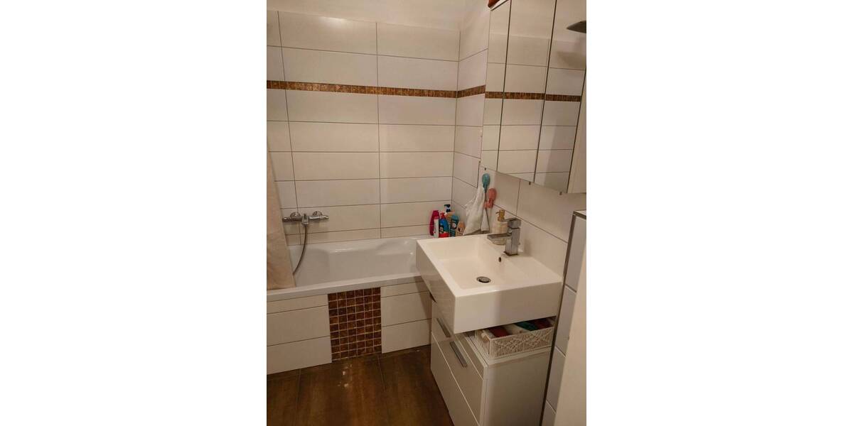 Etagenwohnung Steinbach - 5 Zimmer, 105 m&sup2;, 389.000&euro; | Angebot:26763666