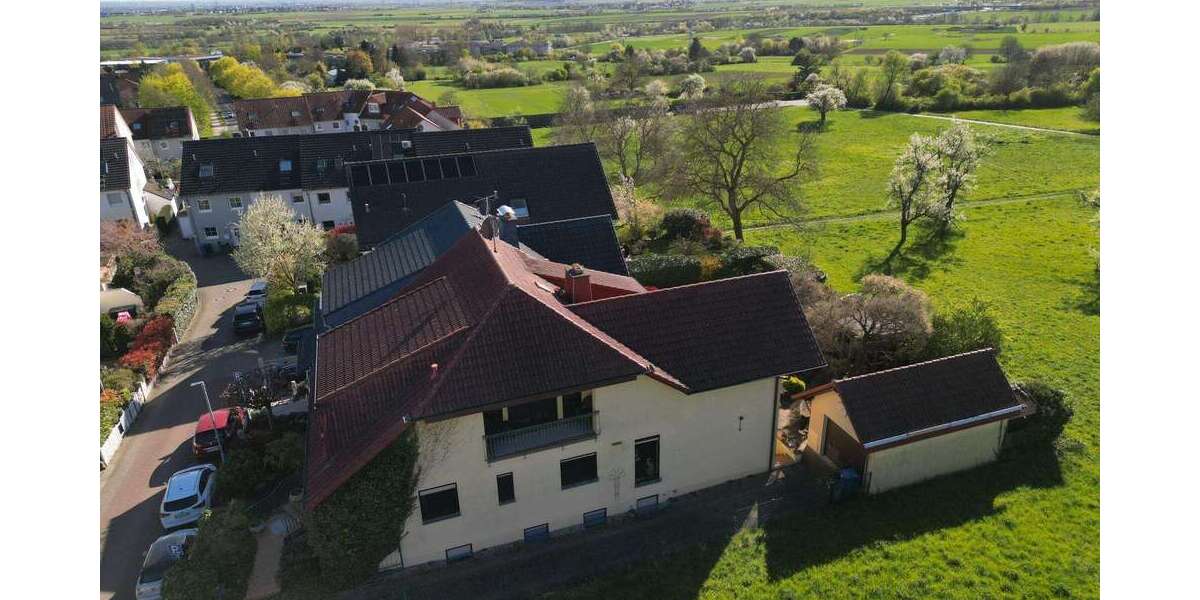 Einfamilienhaus Hofheim am Taunus - 6 Zimmer, 206 m&sup2;, 1.145.000&euro; | Angebot:26165527