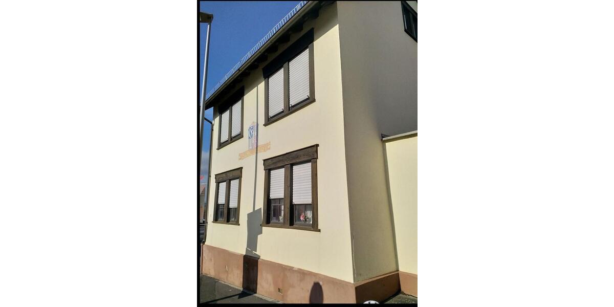 Einfamilienhaus Wiesbaden Bierstadt - 8 Zimmer, 150 m&sup2;, 698.000&euro; | Angebot:25612558