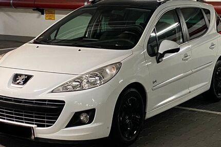 Peugeot 207 149.360 km 3.599 &euro; Mainz 55122