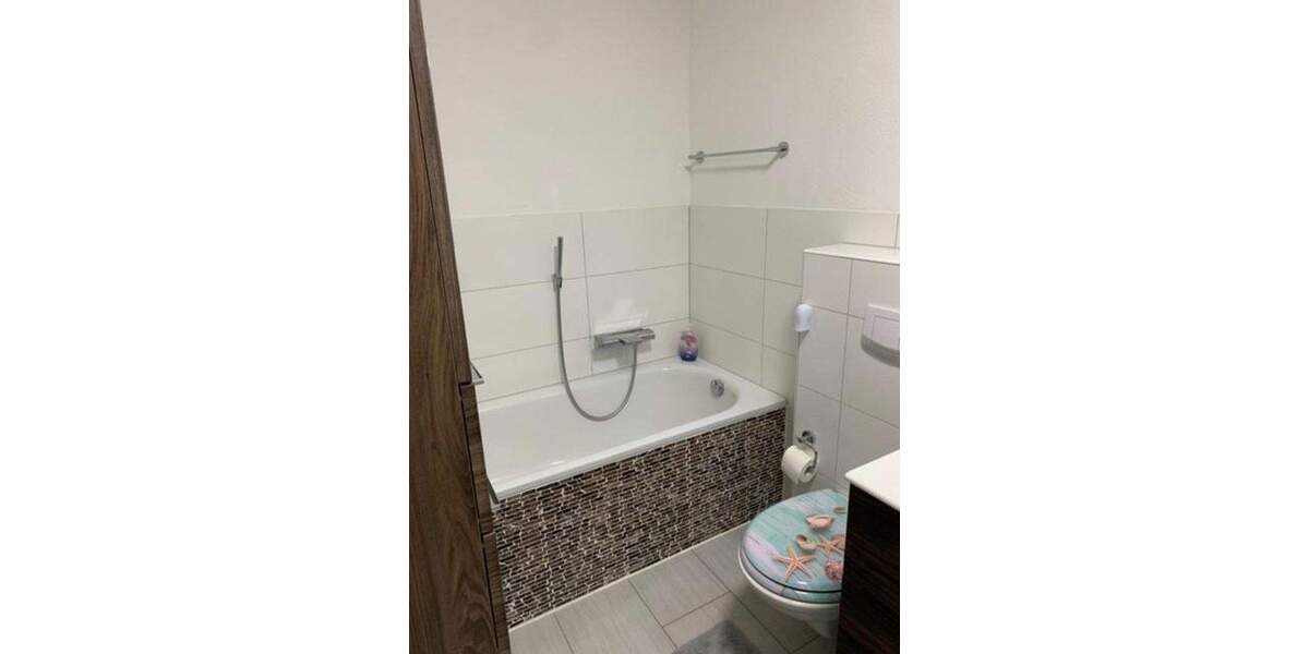 Reihenmittelhaus Frankfurt am Main Praunheim - 5 Zimmer, 120 m&sup2;, 3.000&euro; | Angebot:25108223