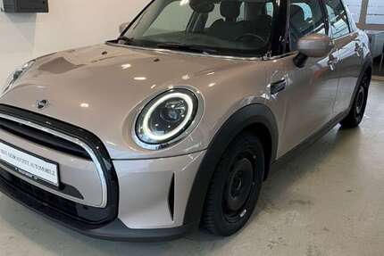 Mini One 60.032 km 17.899 &euro; Hofheim 65719
