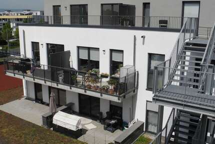 Wohnung zum Mieten in Hochheim 1.548 € 106.79 m²