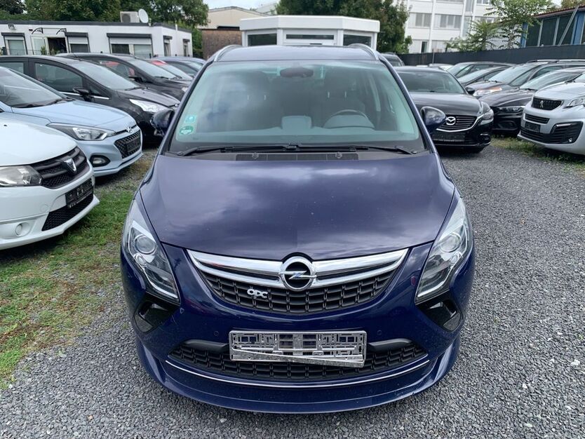 Opel Zafira 162.196 km 5.699 € Mainz-Kastel 55252